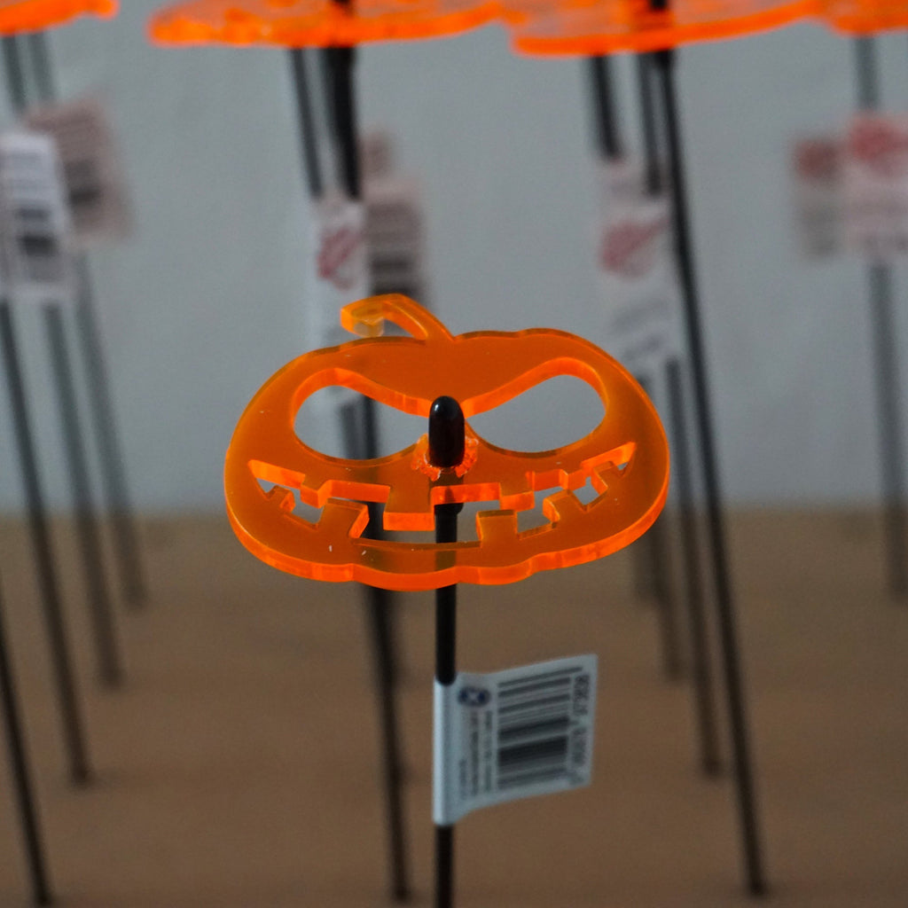 Set of 5 Small Pumpkin Garden Stakes – Fluorescent Acrylic