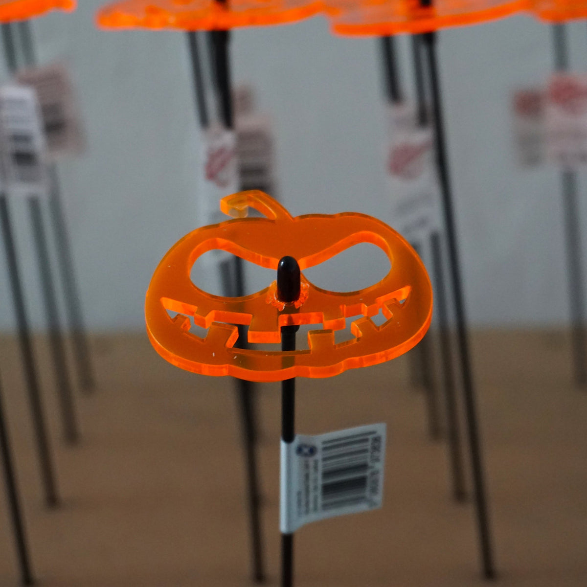 Set of 5 Small Pumpkin Garden Stakes – Fluorescent Acrylic